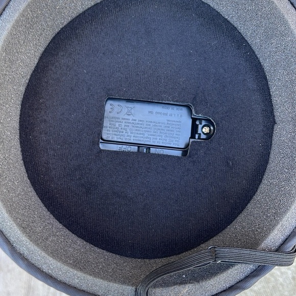 Disney Parks LED Mickey Mouse Ears Hat Light Up - Picture 2 of 3